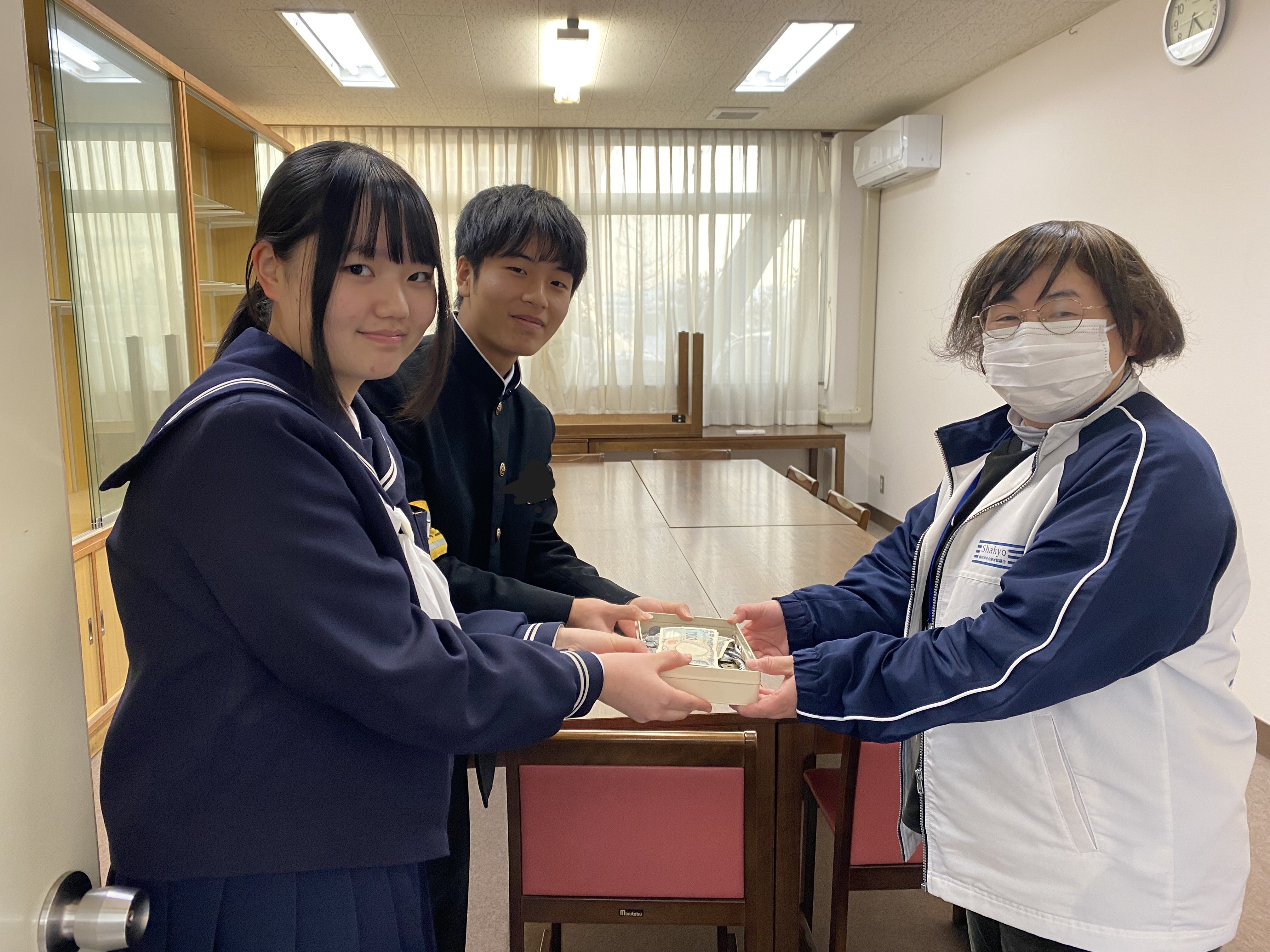 ������ع�